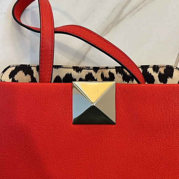 Kate Spade orange and print crossbody bag. - Picture 4 of 7